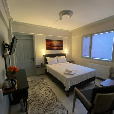 Hotel Eraliz Buca