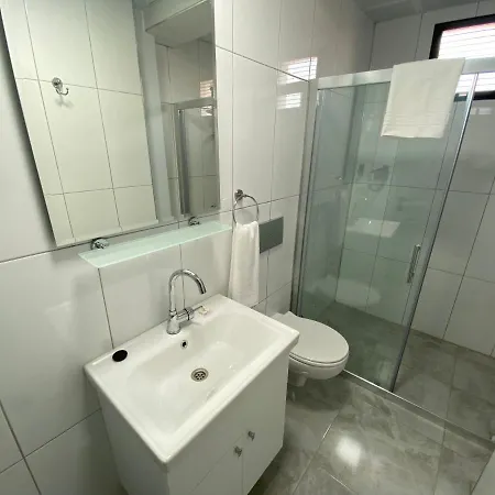 Eraliz Hotel Buca