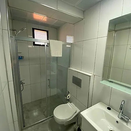 Eraliz Hotel
