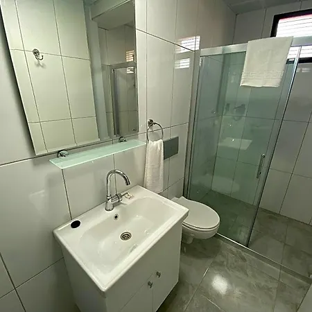 Eraliz Hotel