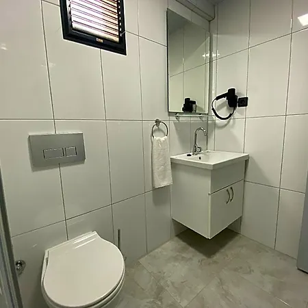 Eraliz Hotel 2*